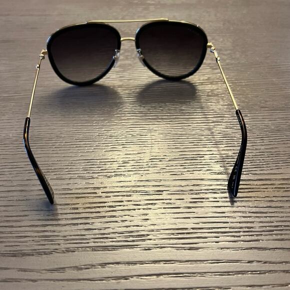 Gucci Aviator Sunglasses - Picture 4 of 5
